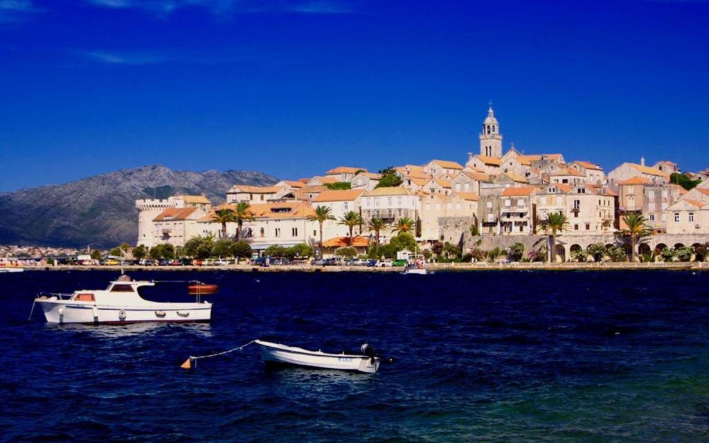 Apartments Jasmina Korcula Town Bagian luar foto
